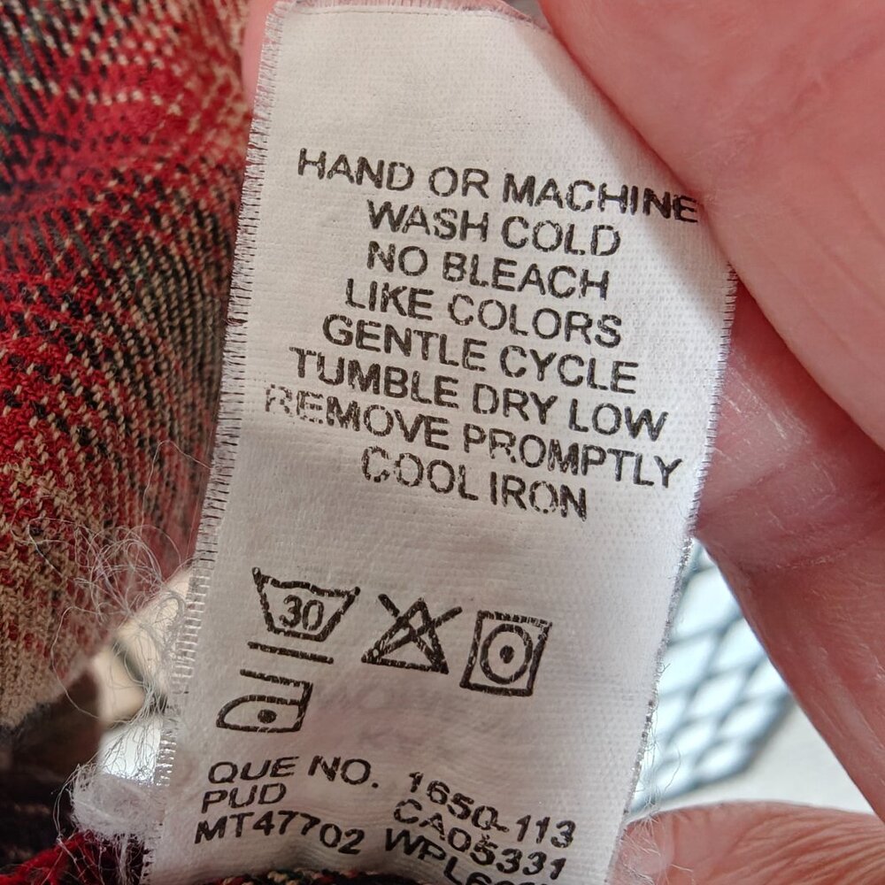 Woolrich Vintage 90s Red Plaid Flannel Button Up Shirt Sheep 100% Cotton Fall L - Picture 6 of 6